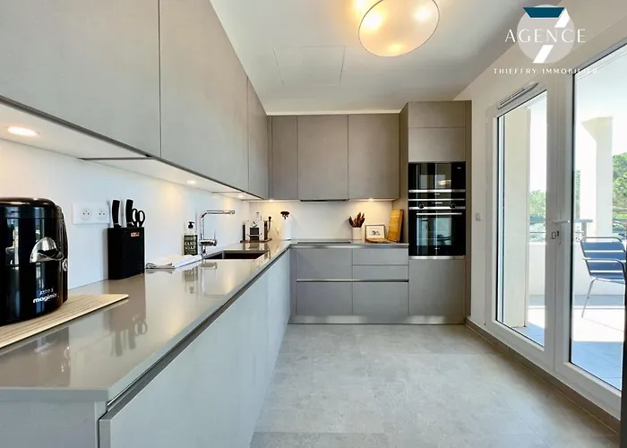 Azurea 度假居 圣马克西姆